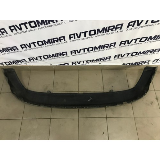 Накладка заднього бампера Ford Focus 3 HB 2011-2014 1759522